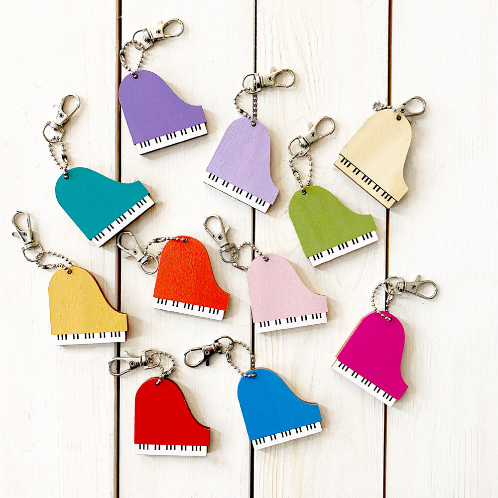 Personalized Keychain (Coloured Grand Piano)